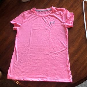 Short sleeved Under Armour, pink and white striped.EUC.